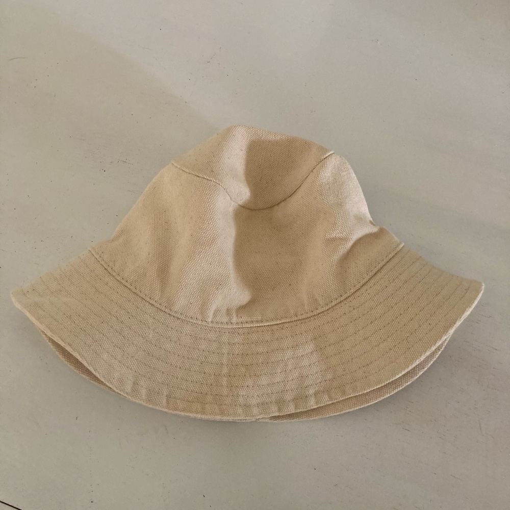 Madewell canvas bucket hat